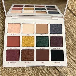 Persona Identity Two palette brand new